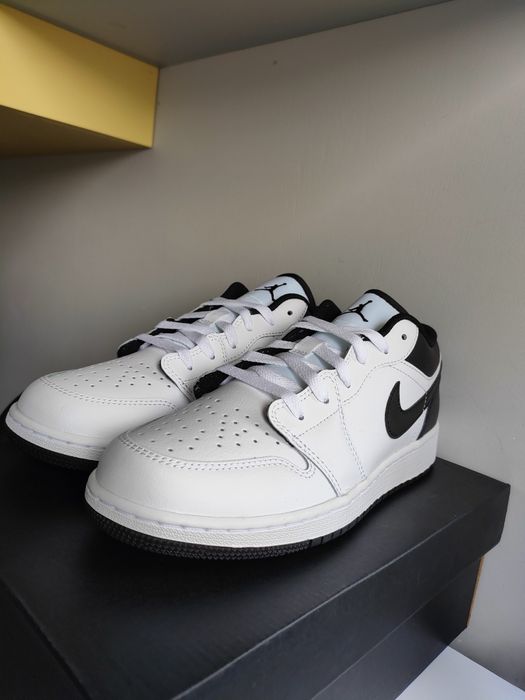 Buty Nike air jordan 1 low white black panda 39
