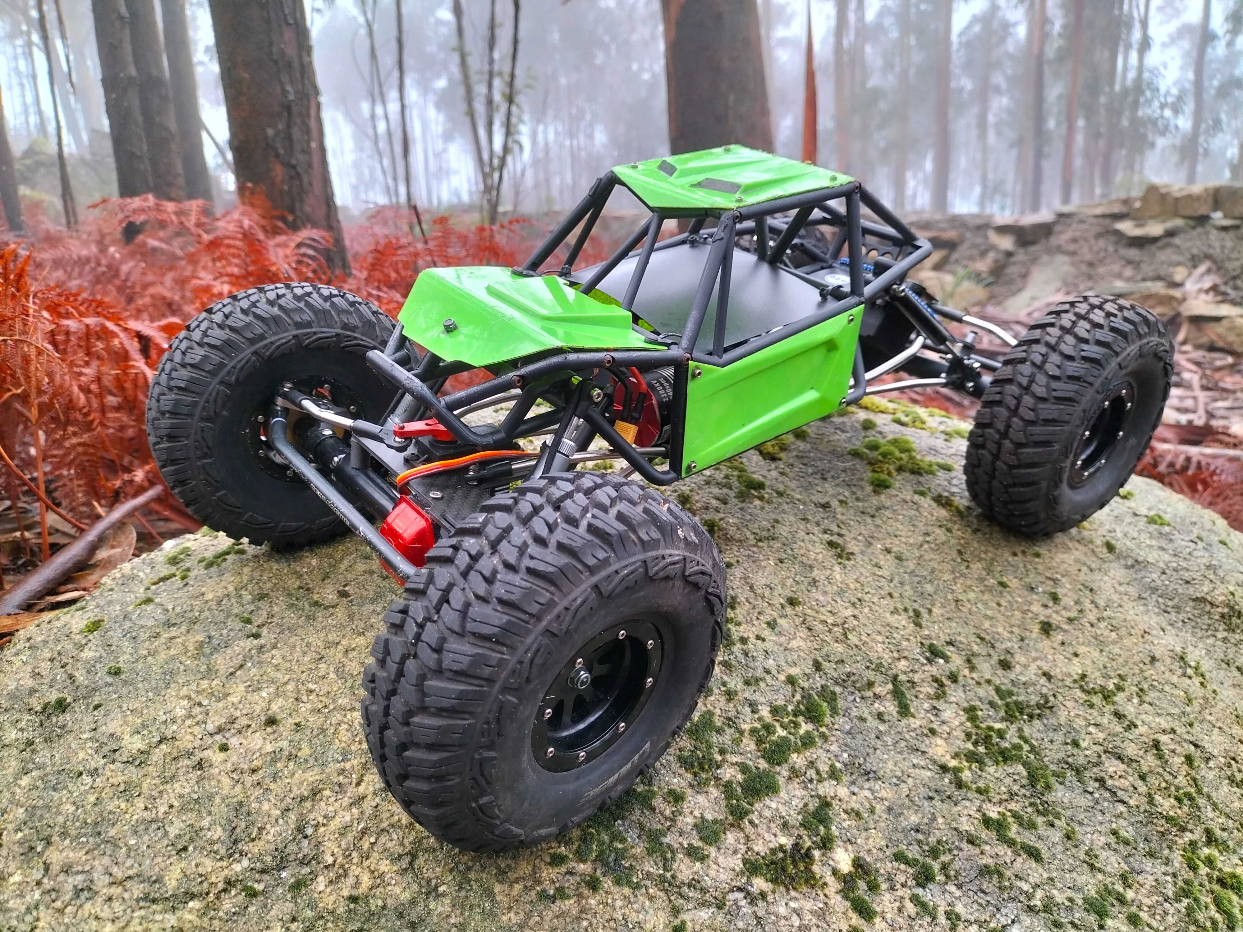 Buggy 4WS (Tipo Capra) 1/8