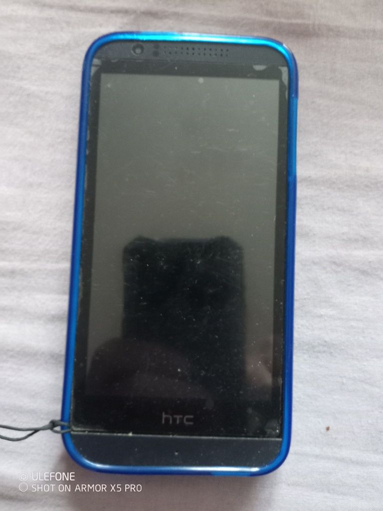 Продам мобілку  HTC Desire 510