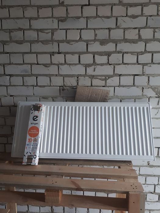 Продам батарею  Engel