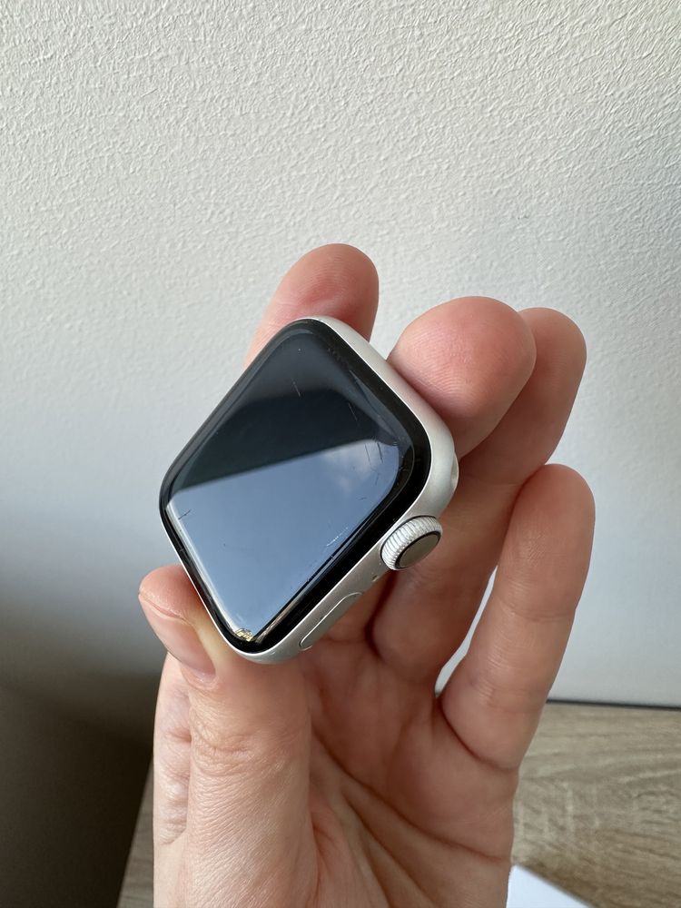 Apple watch series 4