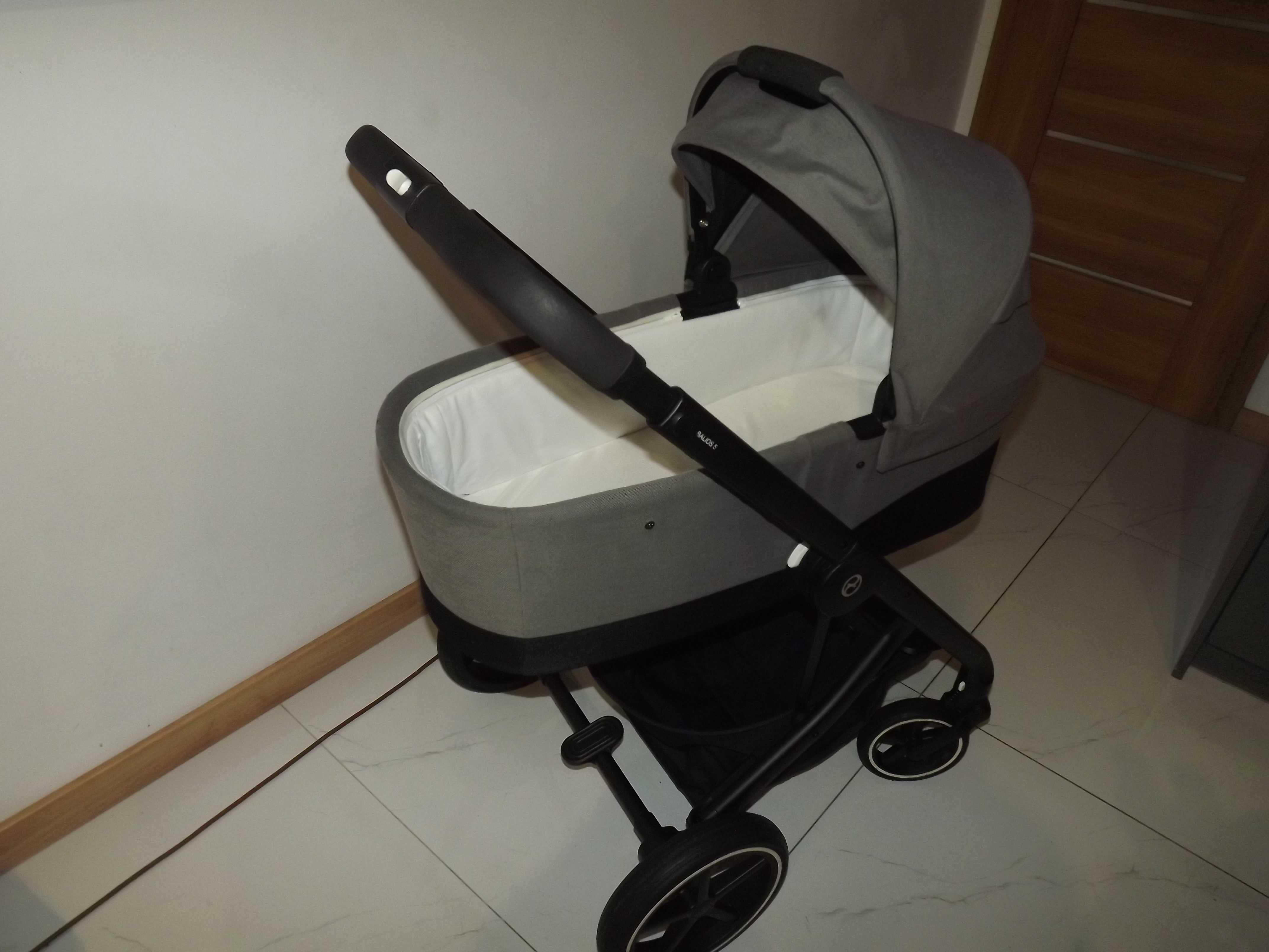 Cybex balios s lux 3w1 Soho grey + Baza do auta isofix
