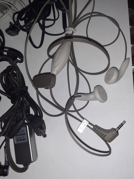 Наушники гарнитура  Nokia HS-23 HS-82 Samsung, Alcatel, Mercedes