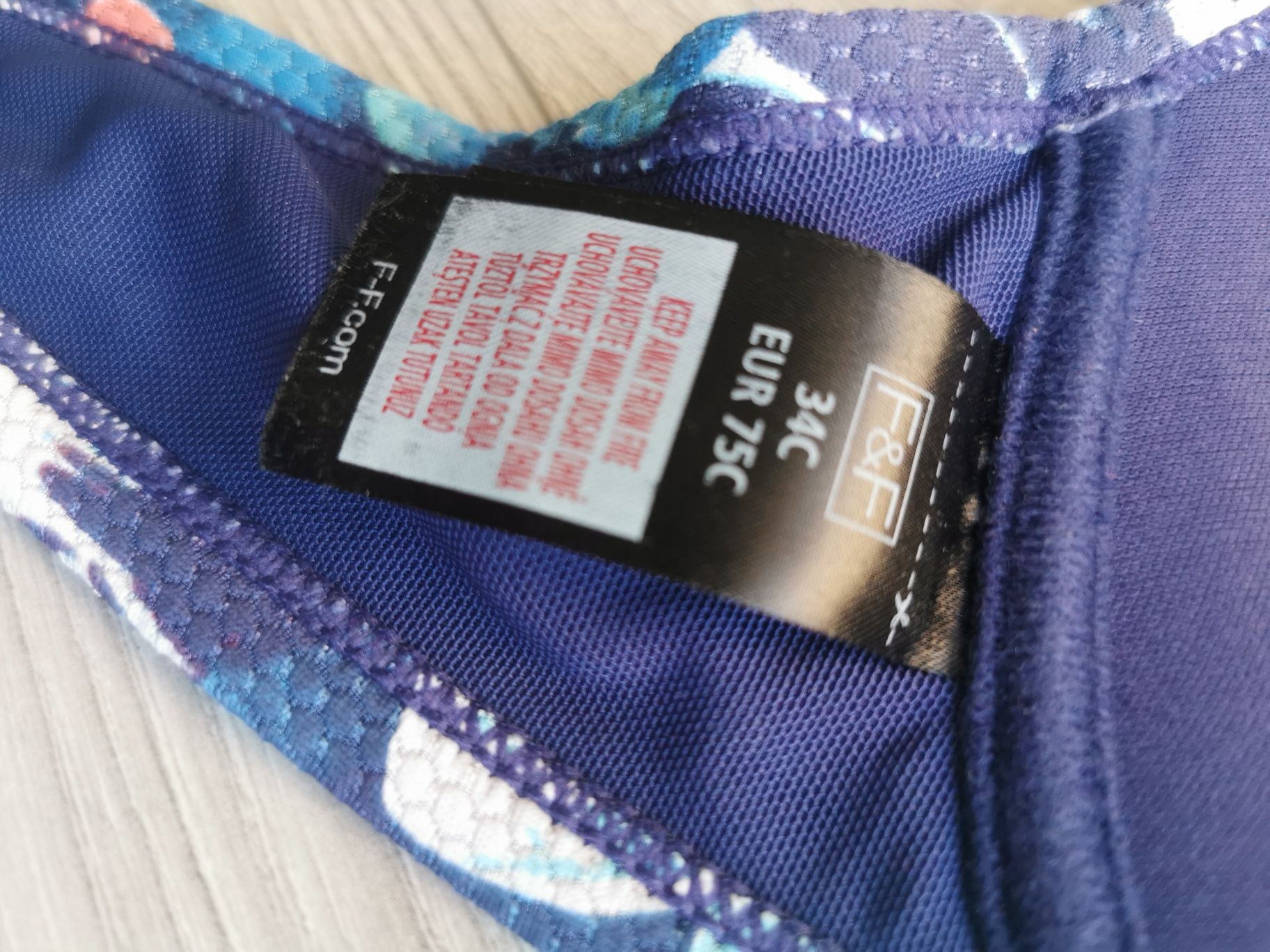 Góra od stroju kąpielowego 75c