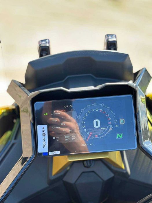 Мотоцикл ZONTES ADVENTURE 703F 21/18