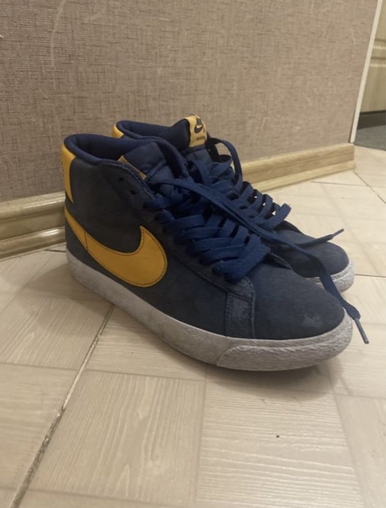 Кросовки Nike Blazer