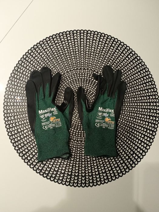 Rękawiczki robocze 15 par antyprzecięciowe Maxi Flex 42 8743