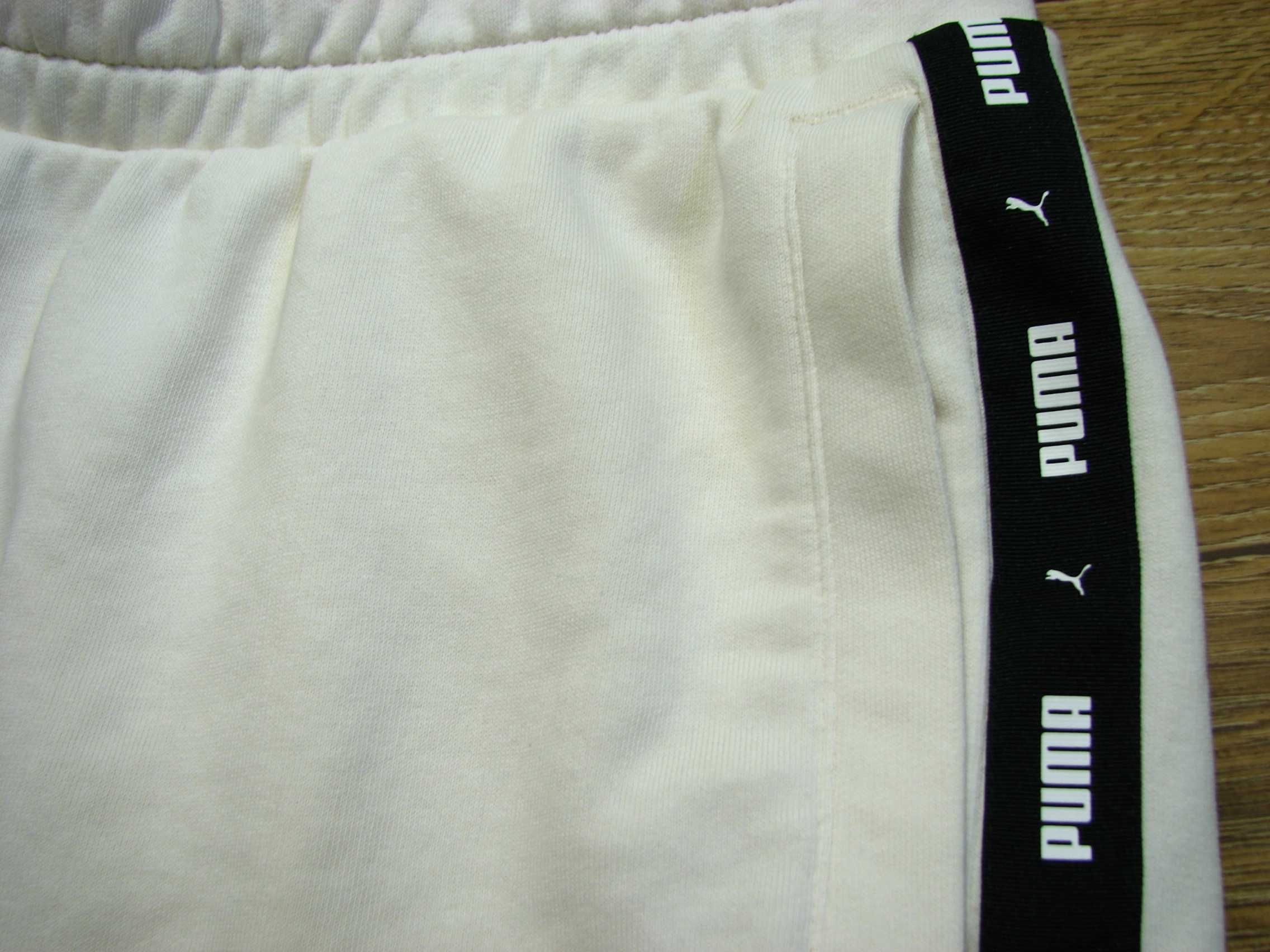 Spodenki bawełniane Puma Essential Tape Shorts