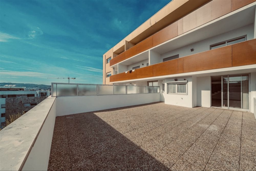 Apartamento Duplex Alto de São Domingos, Pacos de Ferreira