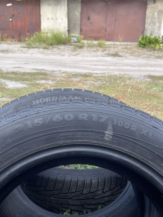 Гума зима NOKIAN NORDMAN rs2 215/60/17