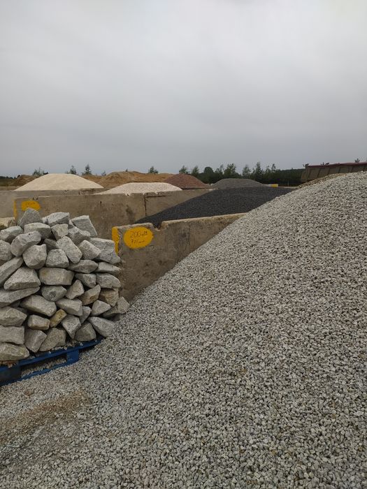 Grys granitowy granit dalmatyńczyk kamień