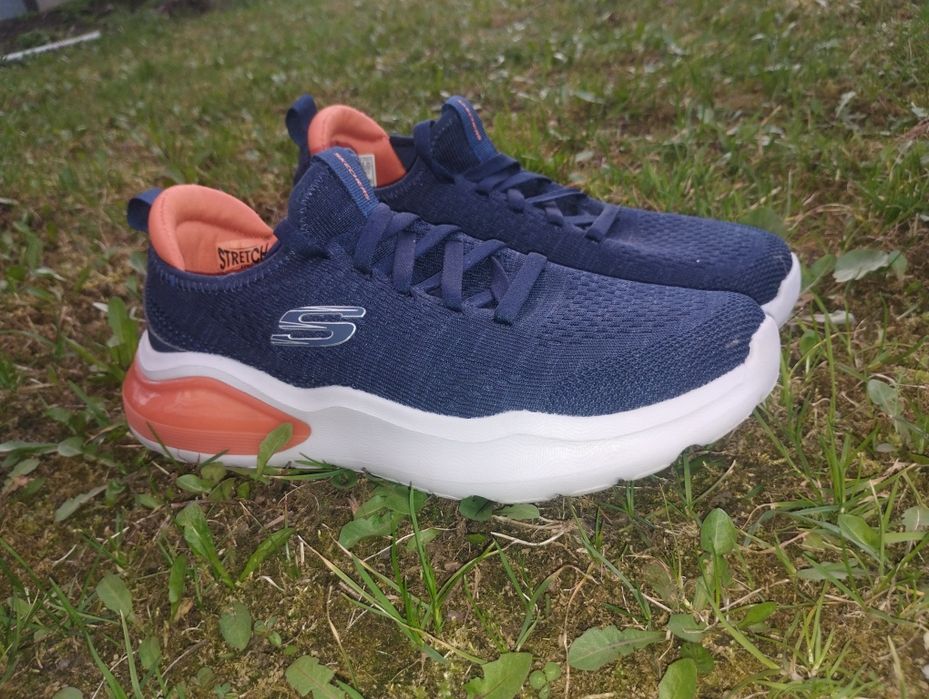 Кросівки Skechers, розмір 40
