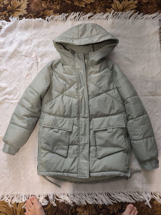 Куртка жіноча розмір М