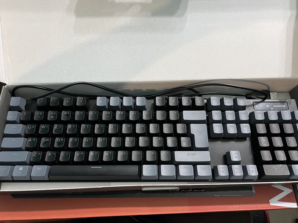 Клавіатура GamePro MK105R