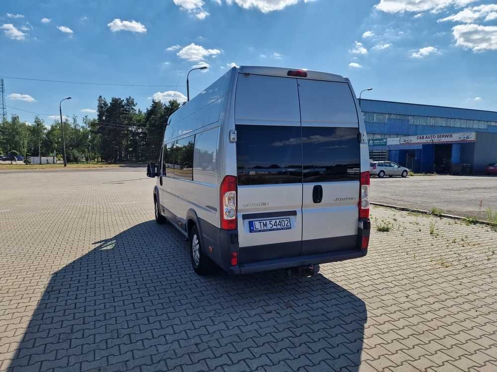 Wypożyczalnia Wynajem Busów 8-9os