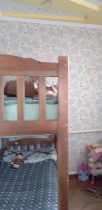 Ліжко двоповерхове