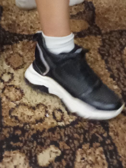 Продам Женскую обувь