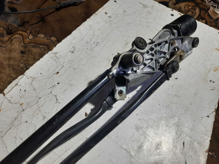 Трапеція та моторчик дворников Тойота Селіка Т230 2005 рік