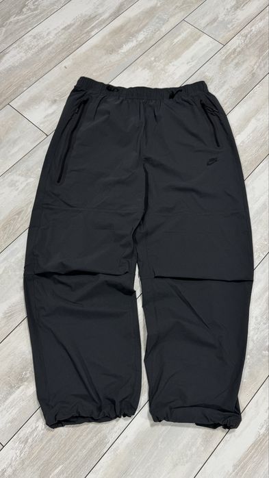 Штани nike tech woven