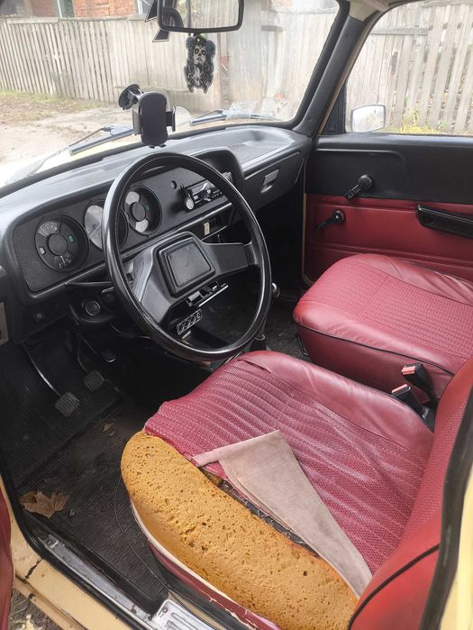 Продам Москвич 2140