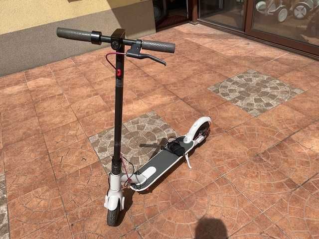 Hulajnoga xiaomi M 365 biała 250 W Nowa bateria