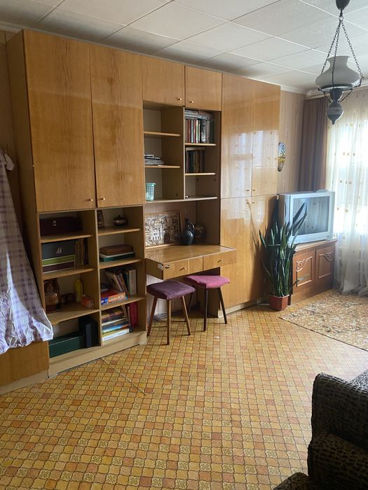 Продам 3-х в р-не поликлиники