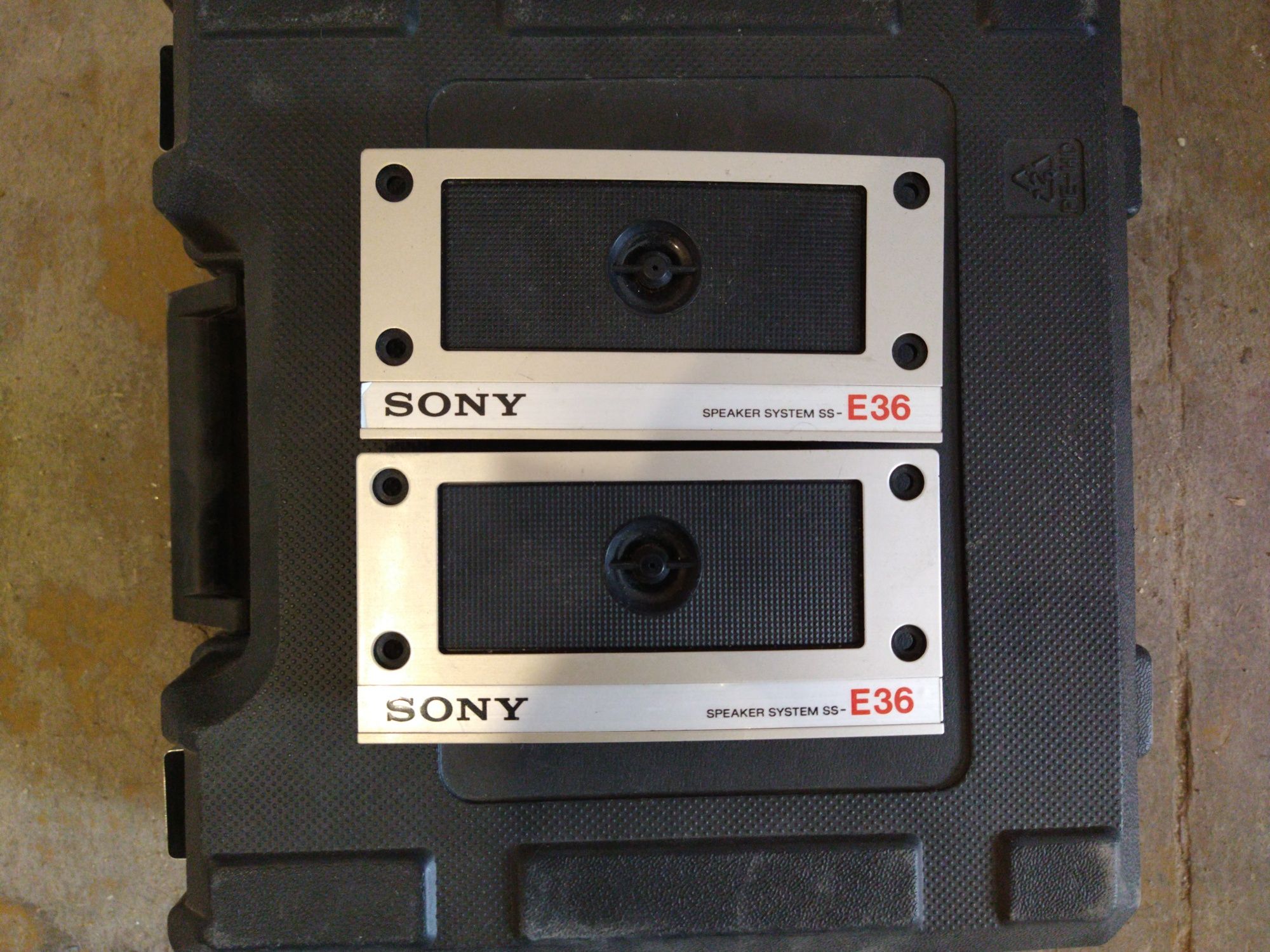 Maskownice i wysokie głośniki do kolumn Sony
