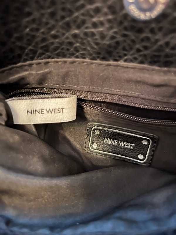 Mała torebka na ramię Nine West, delikatnie używana