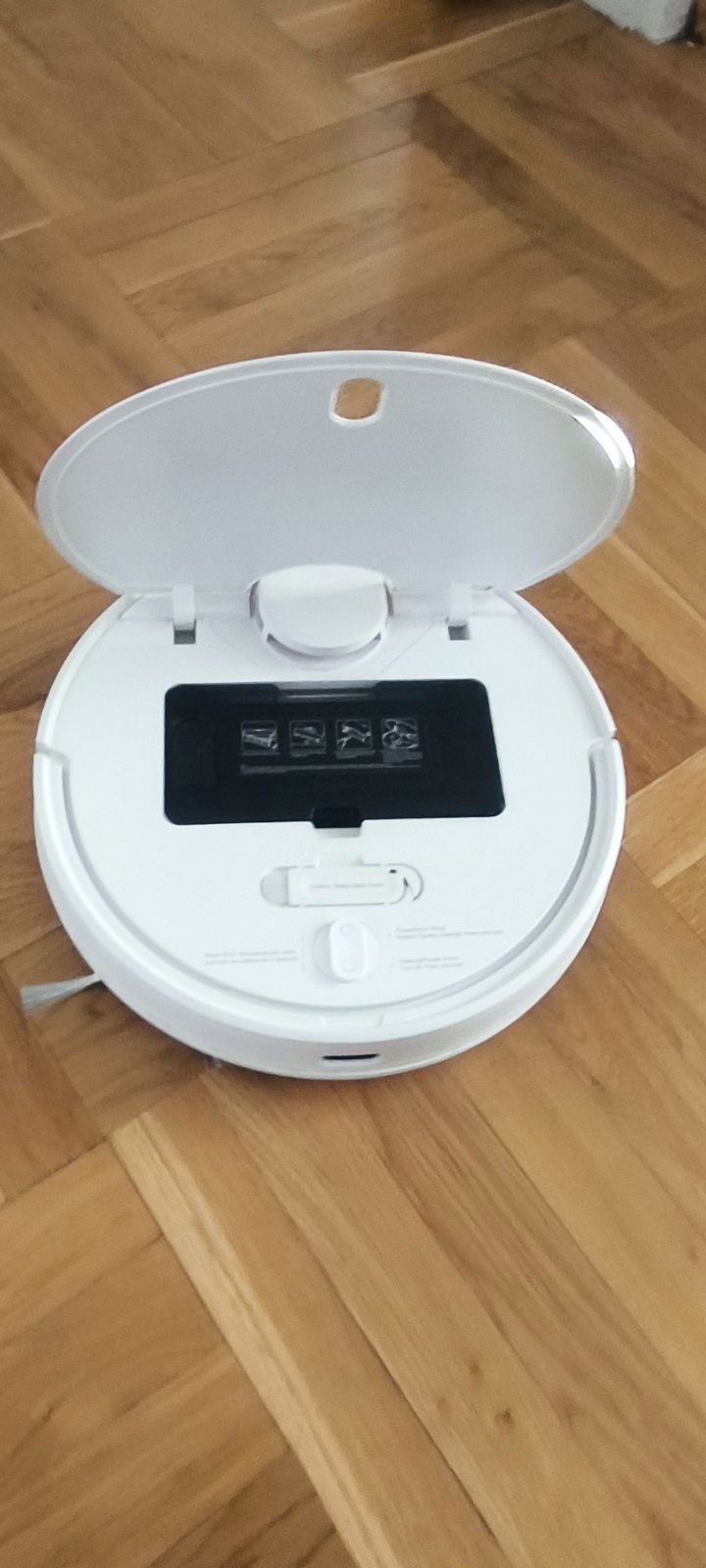 Xiaomi Mi Robot Vacuum