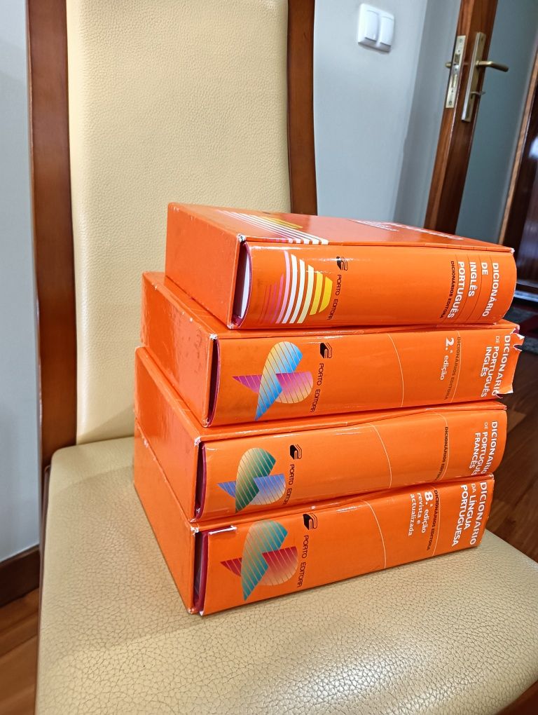 Livros inglês francês