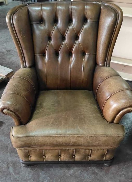 Sofá em Pele Vintage – 4 Lugares