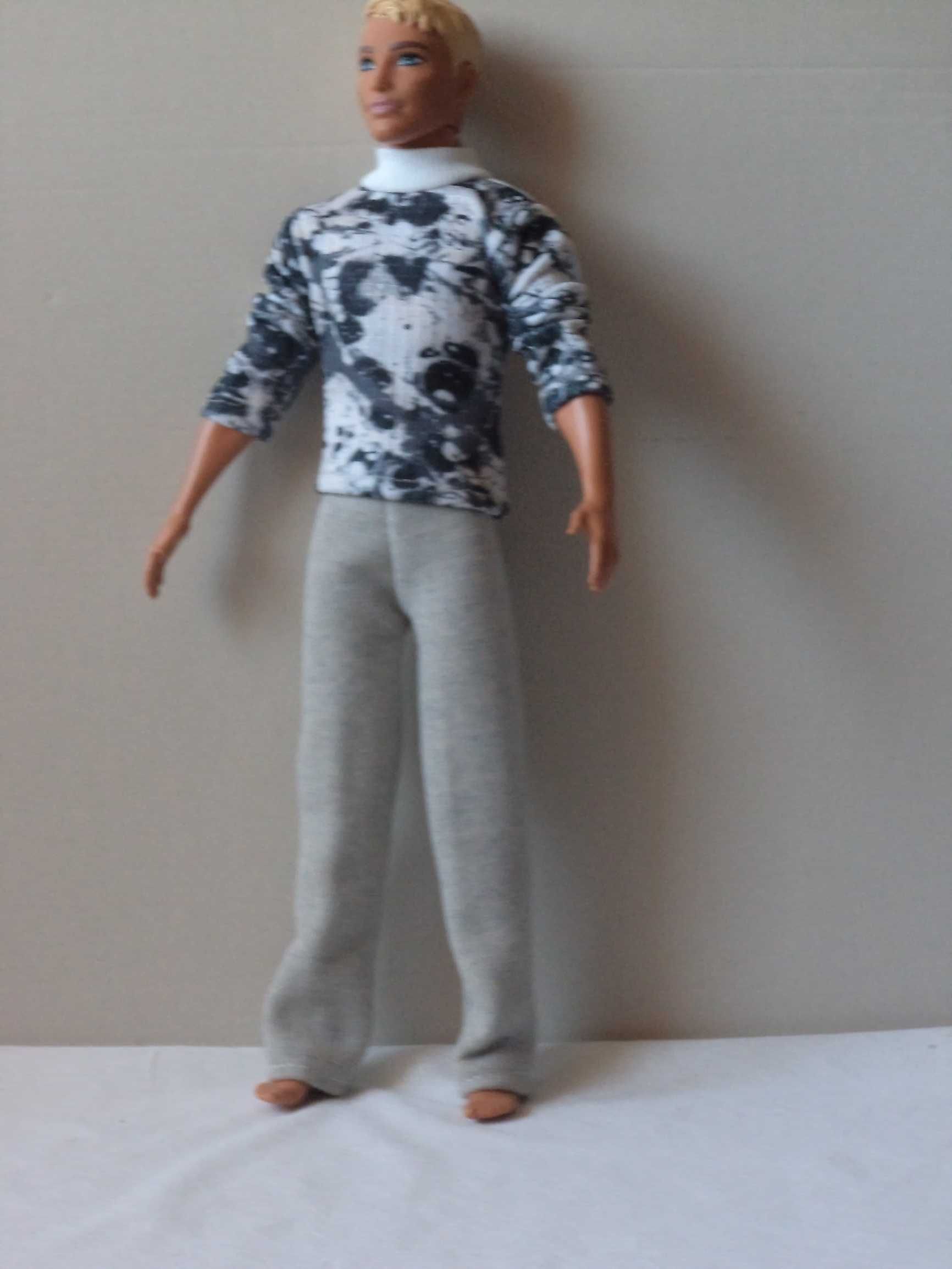 Ubranka dla lalki - Ken - Szare spodnie i biało czarna bluza !!!