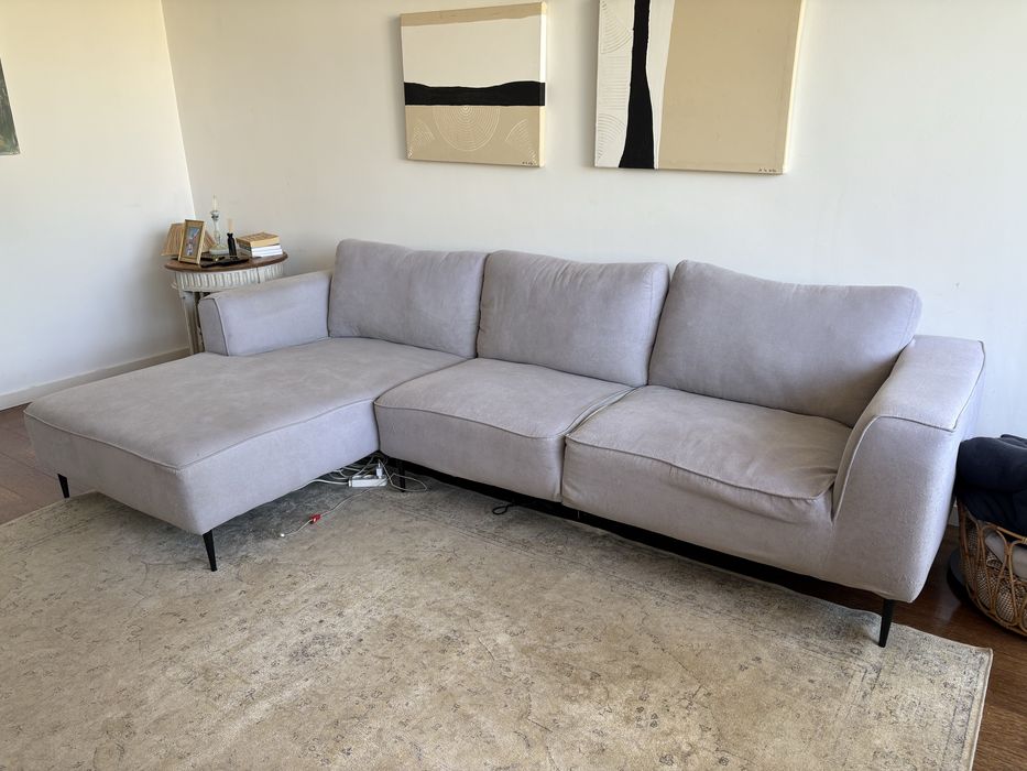 Sofá - 3 Lugares com Chaise Longue
