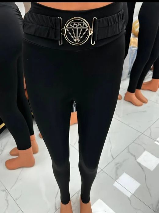 Nowe leginsy czarne lycra z klamra