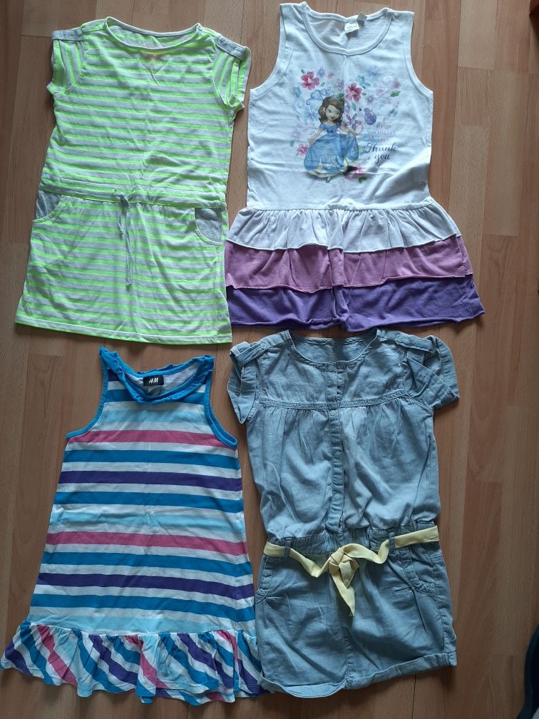 Sukienki dziewczęce 4szt  letnie 116-122 cm Reserved H&M Disney Zosia