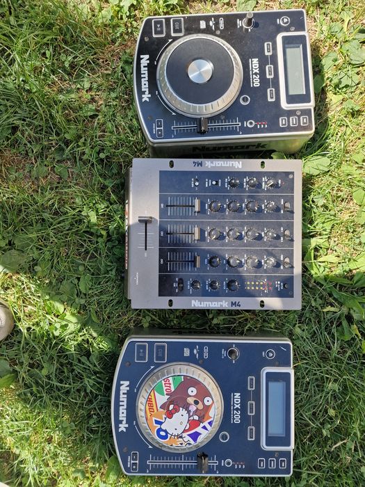DJ Numark NDX 200