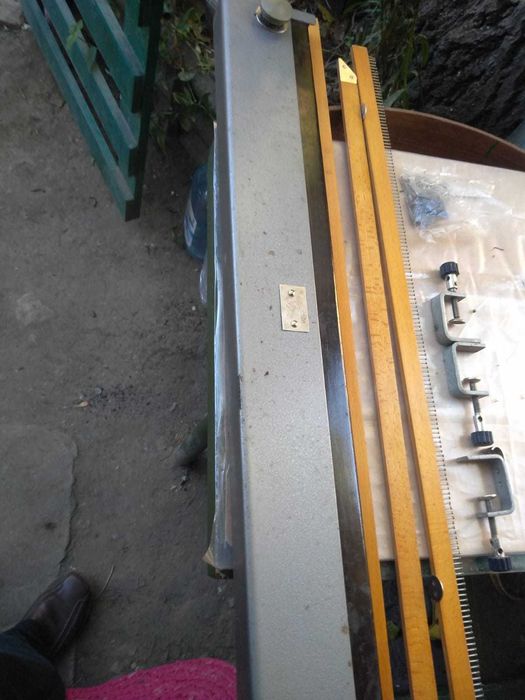 Продаю вязальный аппарат "Чернивчанка"