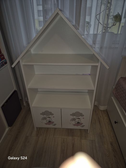 Sprzedam regał dziecięcy
