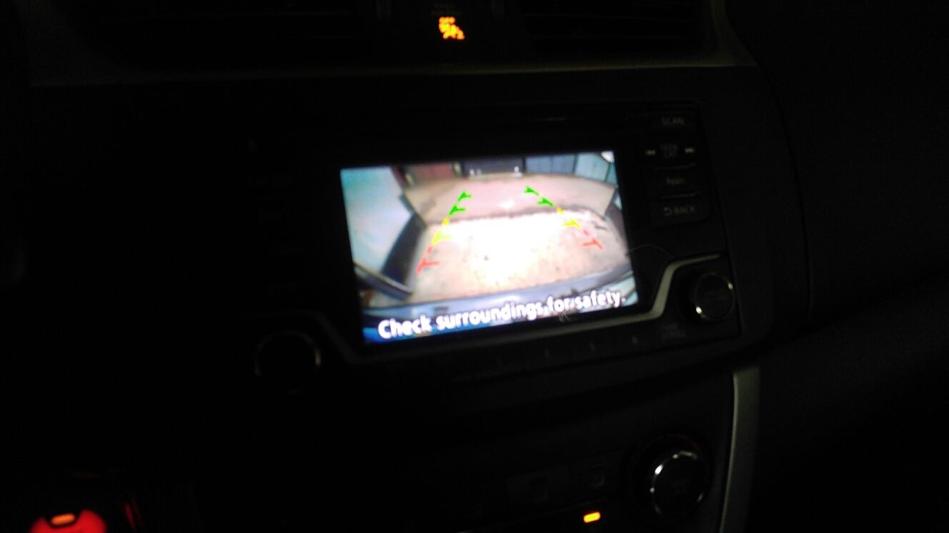 Nissan Sentra 2015.8 подушек безопасности.Видео YouTube.Газ возможен.