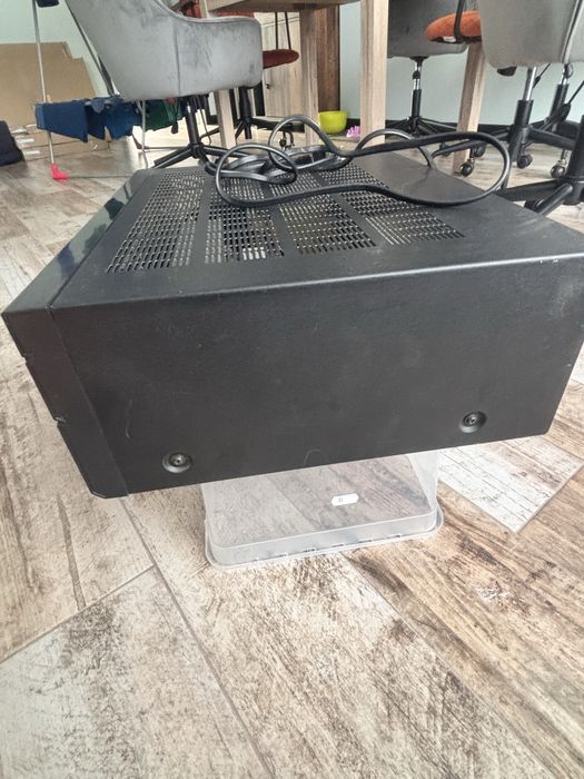 Amplituner YAMAHA RX-V640      z USA