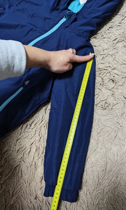 Зимовий комбінезон