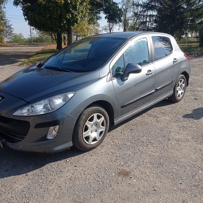 Пежо 308 продам б