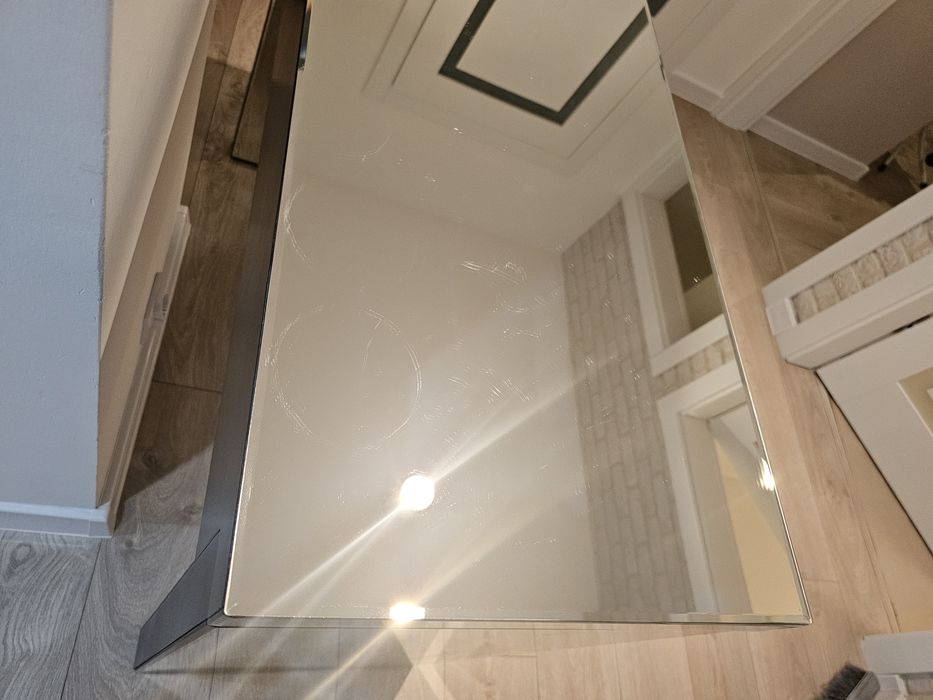 Toaletka glamour lustrzana