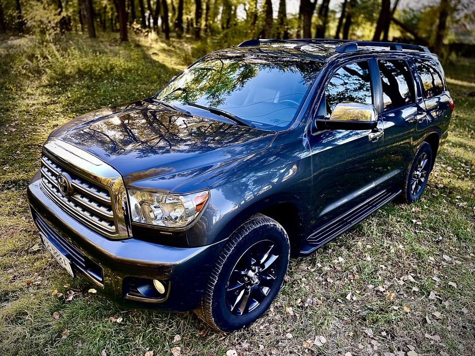 Toyota Sequoia Platinum