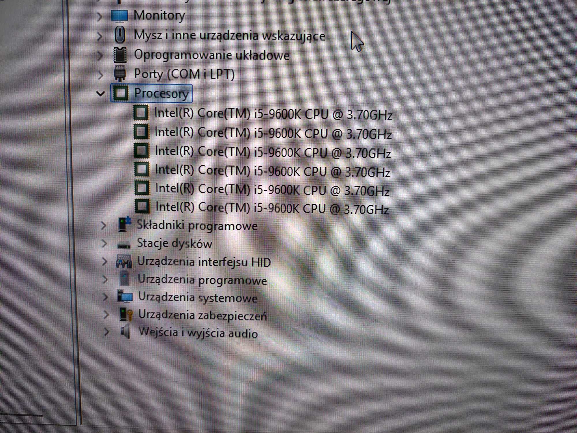 Komputer Stacjonarny PC GTX 1089 Ti, Core i5-9600K, 16 GB Ram Monitor