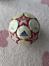 Piłka Adidas Finale 2006 mini UEFA Liga Mistrzów rozmiar 0