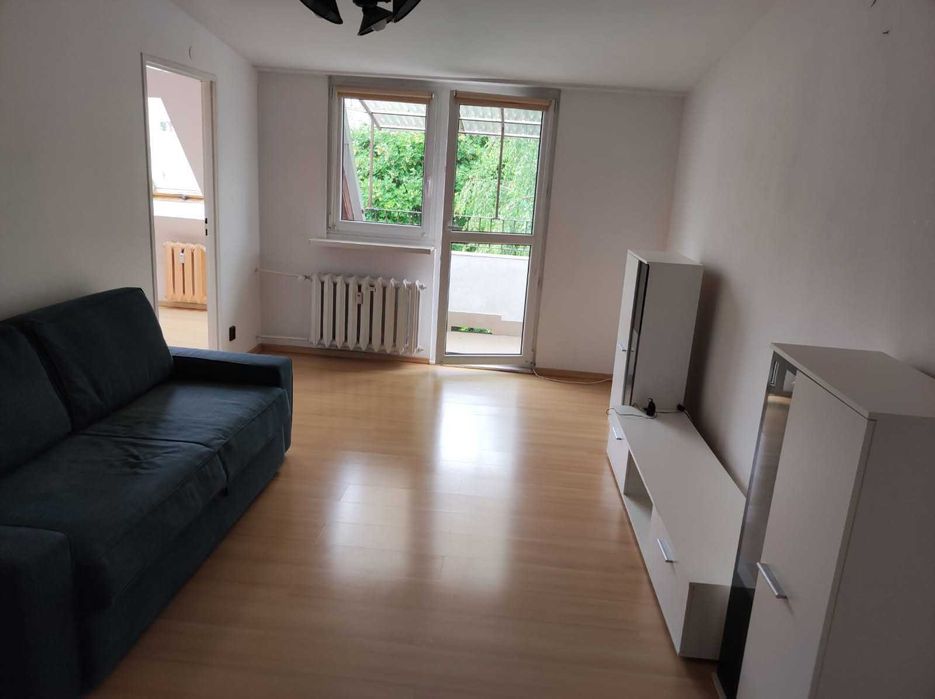 Do wynajęcia kawalerka I piętro w centrum Buska