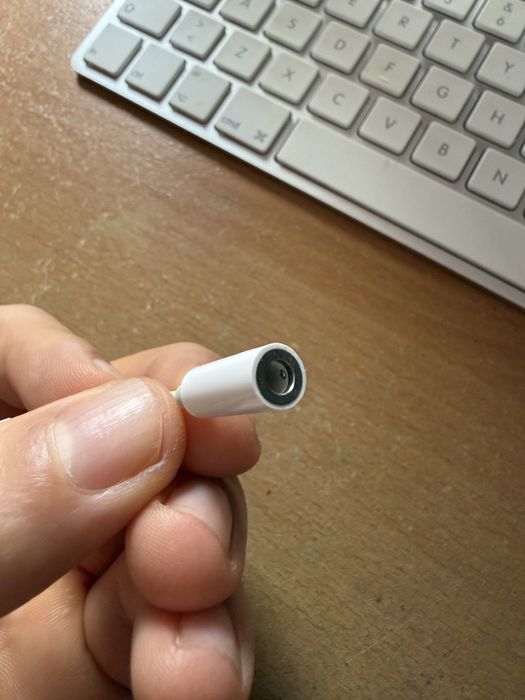 Adaptador APPLE (lightning - jack)