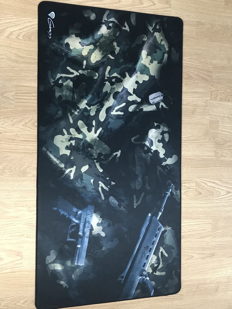 Podkladka genssis xxl carbon 500 camo