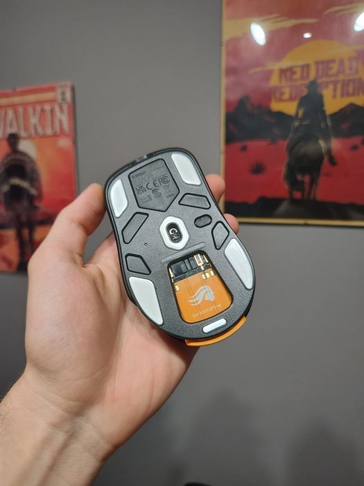 bezprzewodowa myszka gamingowa Glorious Model D3 Wireless